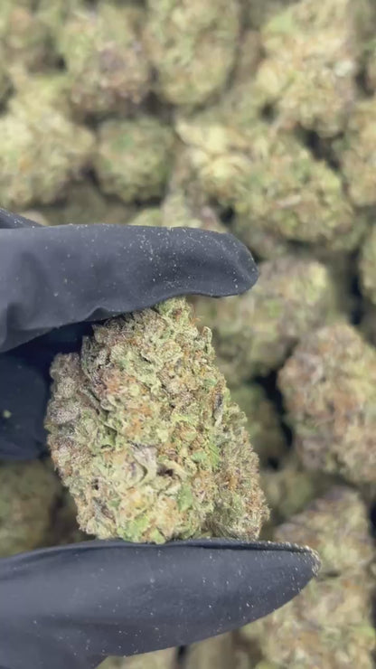 Purple Smuckerz THCA Flower